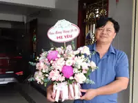 Hình ảnh hoa giao hàng thực tế