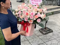 Hình ảnh hoa giao hàng thực tế