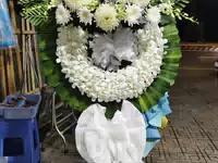 Hình ảnh hoa giao hàng thực tế