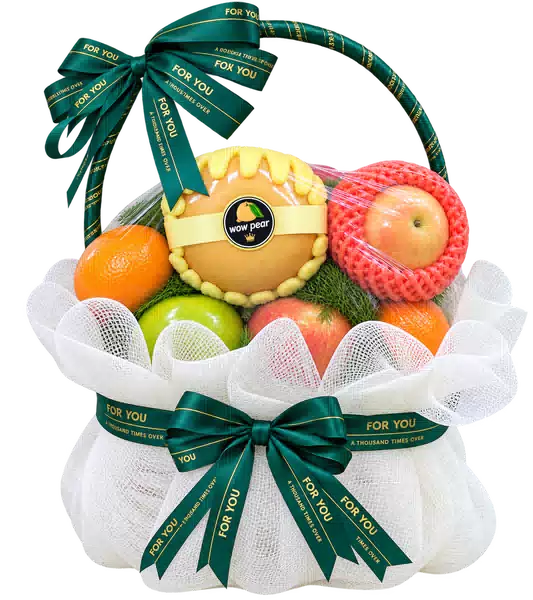 Giỏ Dưa Lưới Táo Và Lê Màu Trắng
